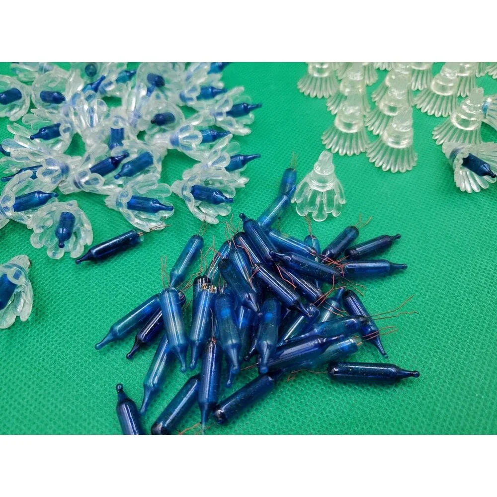 Lot of 60 Vintage Christmas Tree String Light Bulb Covers Reflector Daisy Flower